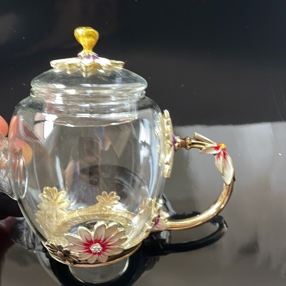 Glass teapot Beautiful Enamel Crystal Daisy Glass Teapot for Hot & Cold - Picture 6 of 13